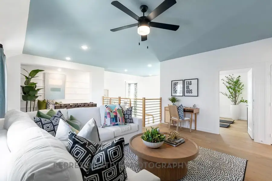 Image 4 of a home in Grand Central Park: 40ft. lots. Image 4 of a home in Grand Central Park: 40ft. lots.