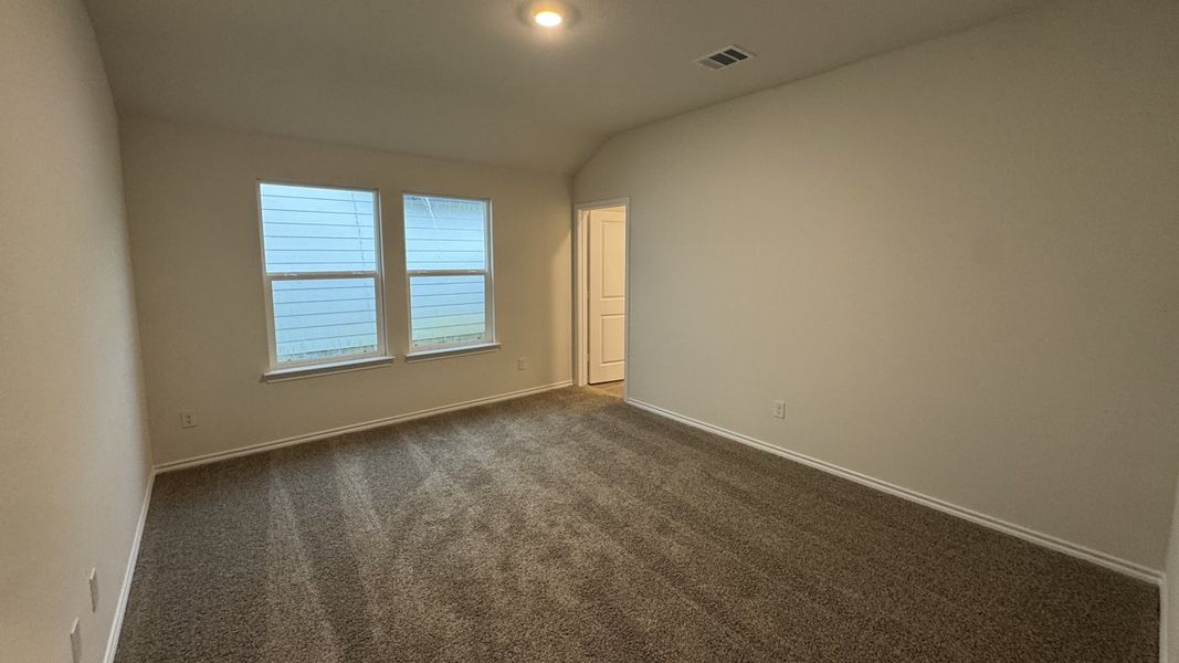 Spacious, unfurnished interior of a new home in Creeks at Burnett Trail, Canton (Image 8).