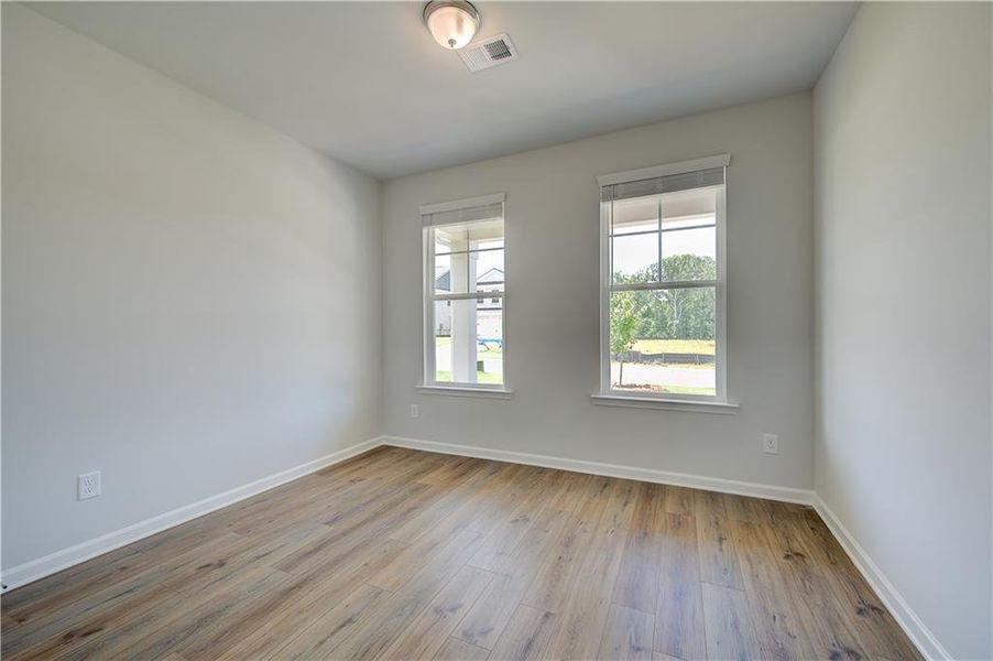 Spacious, unfurnished interior of a new home in Bowers Farm, McDonough (Image 17).