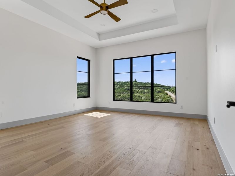 Spacious, unfurnished interior of a new home in , Boerne (Image 21).