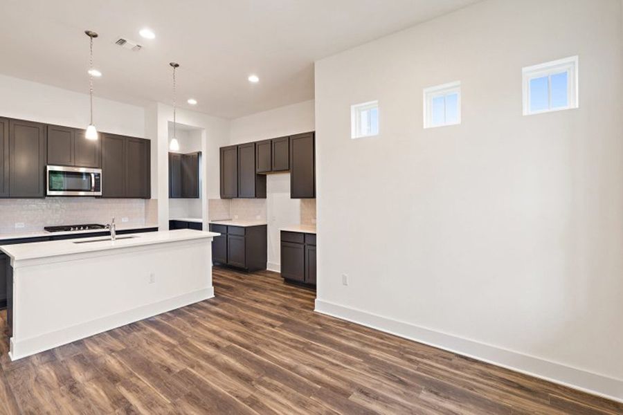 Representative furnished interior of a home built from the Glacier by Pacesetter Homes in Easton Park, Austin (Image 18). Representative furnished interior of a home built from the Glacier by Pacesetter Homes in Easton Park, Austin (Image 18).