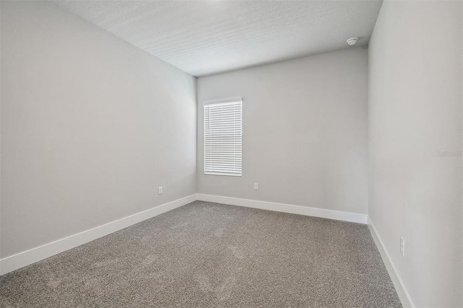 Spacious, unfurnished interior of a new home in The Peninsula at Rhodine Lake, Riverview (Image 23). Spacious, unfurnished interior of a new home in The Peninsula at Rhodine Lake, Riverview (Image 23).