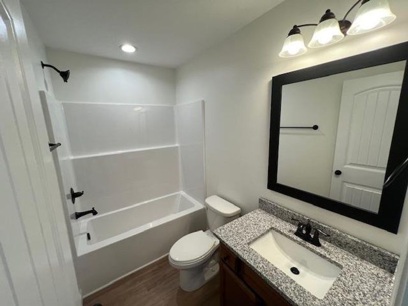 Image 21 of a home in Cleveland Meadows.