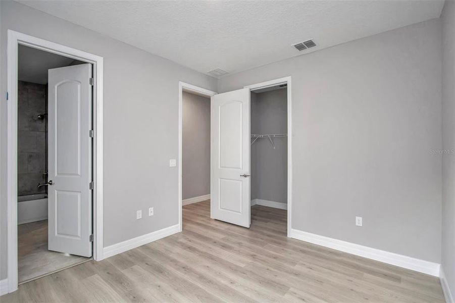 Spacious, unfurnished interior of a new home in , Beverly Hills (Image 32). Spacious, unfurnished interior of a new home in , Beverly Hills (Image 32).