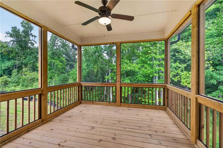 Exterior details and patio area of a home in Arbor West, Dawsonville (Image 27).