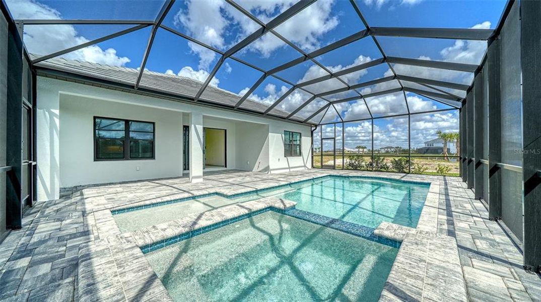 Exterior details and patio area of a home in Palm Grove, Lakewood Ranch (Image 26).
