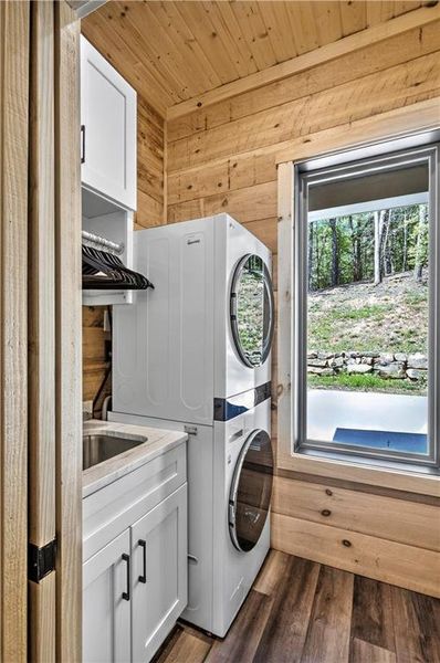 Furnished interior view inside a new home in , Blue Ridge (Image 16).