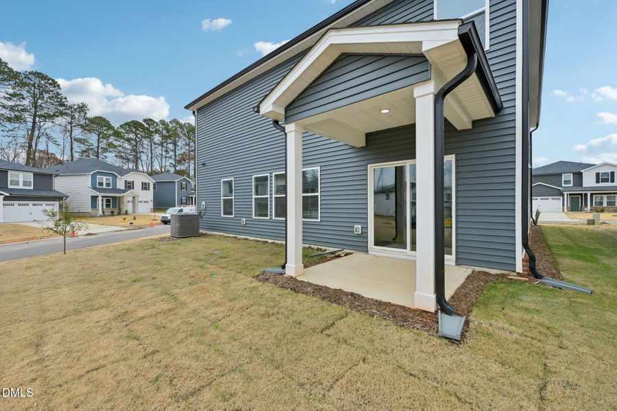 47-web-or-mls-Raleigh - Oak Manor - 500