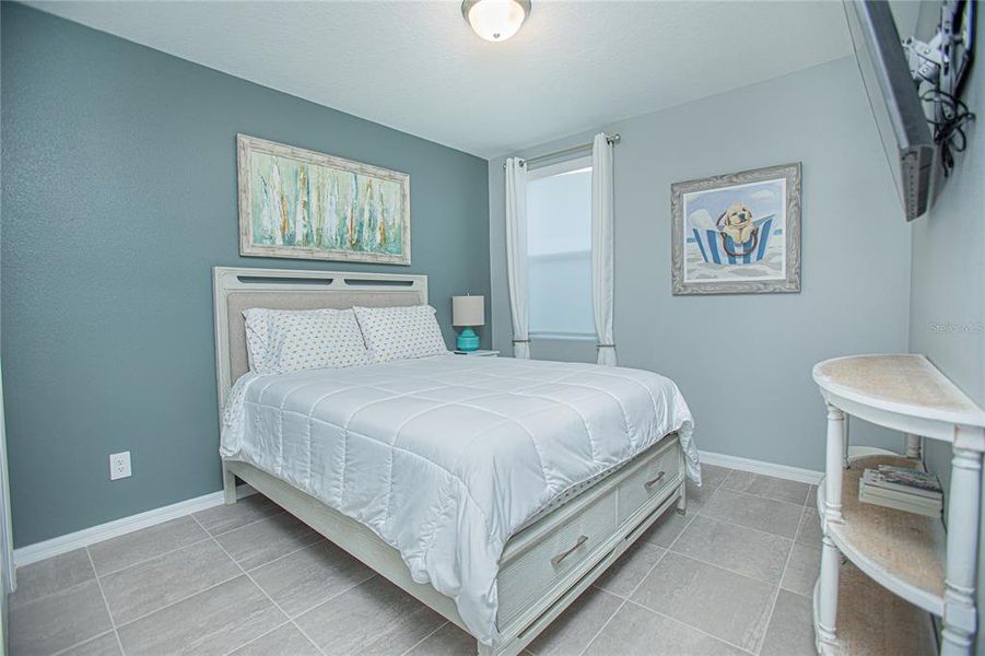 Furnished interior view inside a new home in The Reserve at Twin Lakes, St. Cloud (Image 10).
