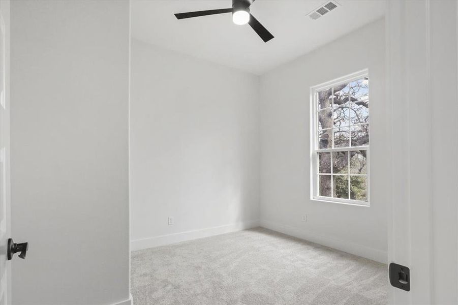 Spacious, unfurnished interior of a new home in , Forest Hill (Image 22).