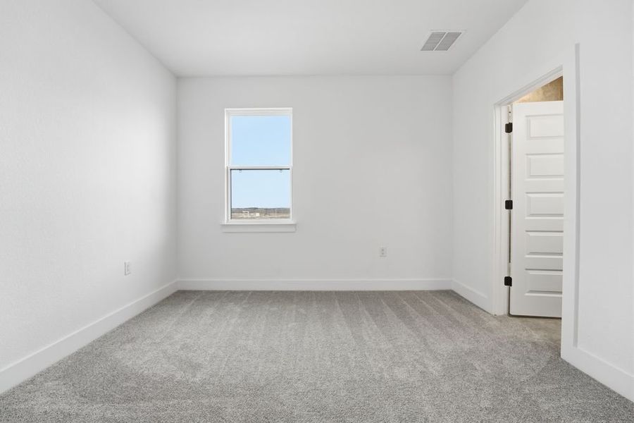 Spacious, unfurnished interior of a new home in Easton Park, Austin (Image 20).