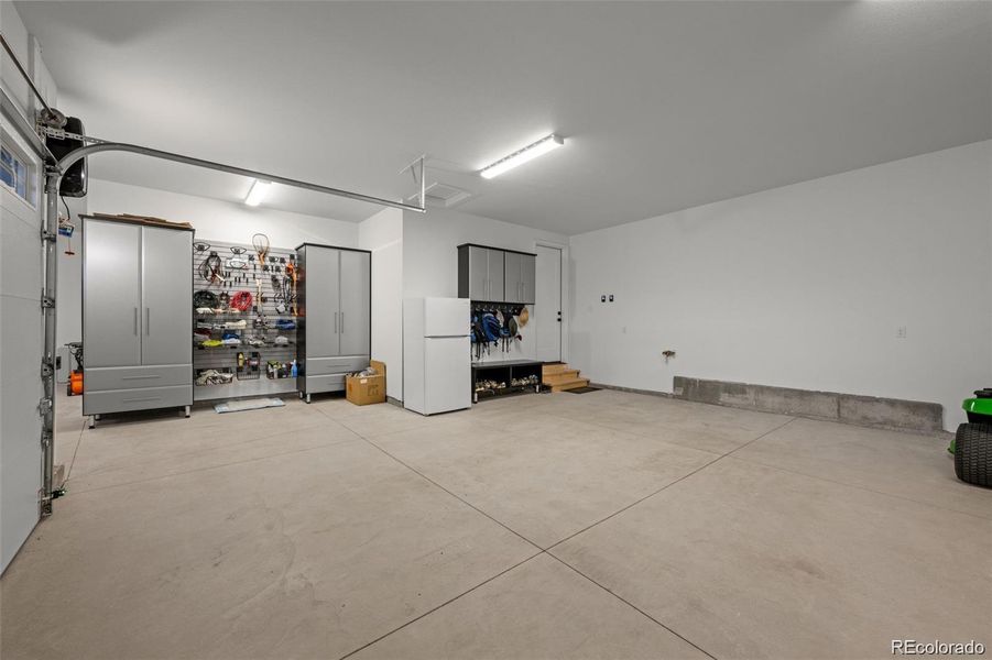 Spacious, unfurnished interior of a new home in , Franktown (Image 20).