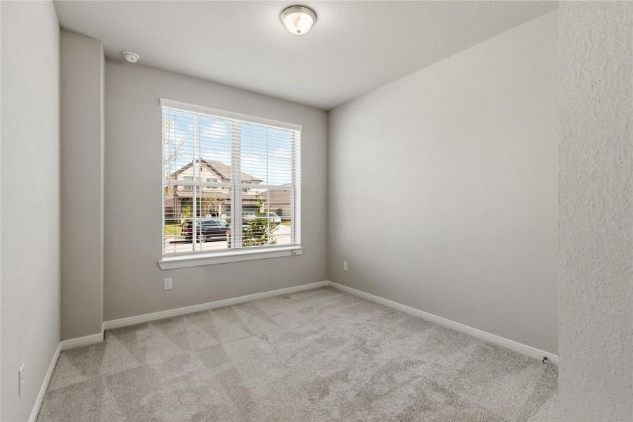 Spacious, unfurnished interior of a new home in Jordan Ranch 45' Homesites, Fulshear (Image 19).