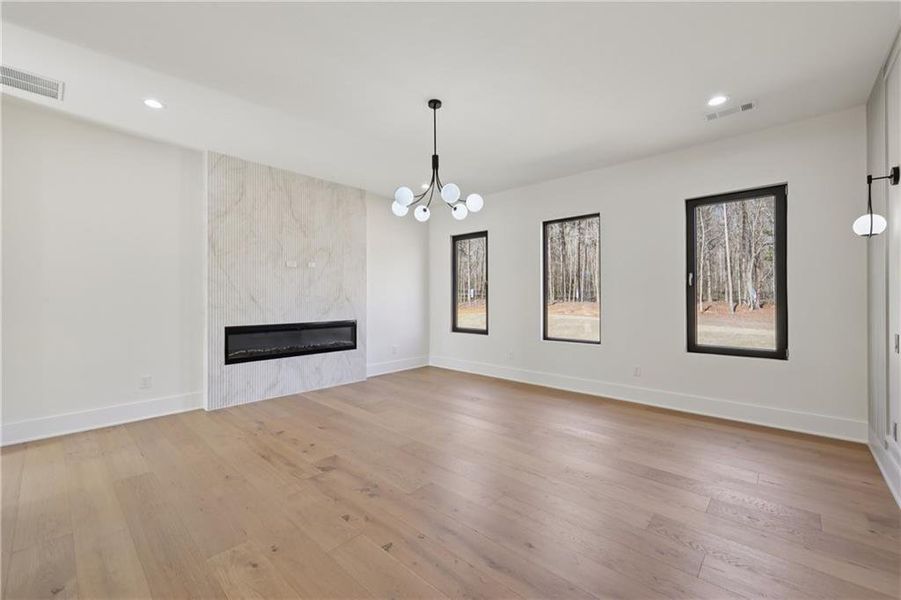 Spacious, unfurnished interior of a new home in , Auburn (Image 42).