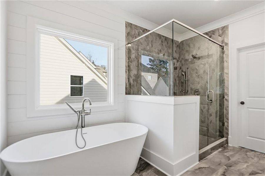 Furnished interior view inside a new home in , Roswell (Image 12).