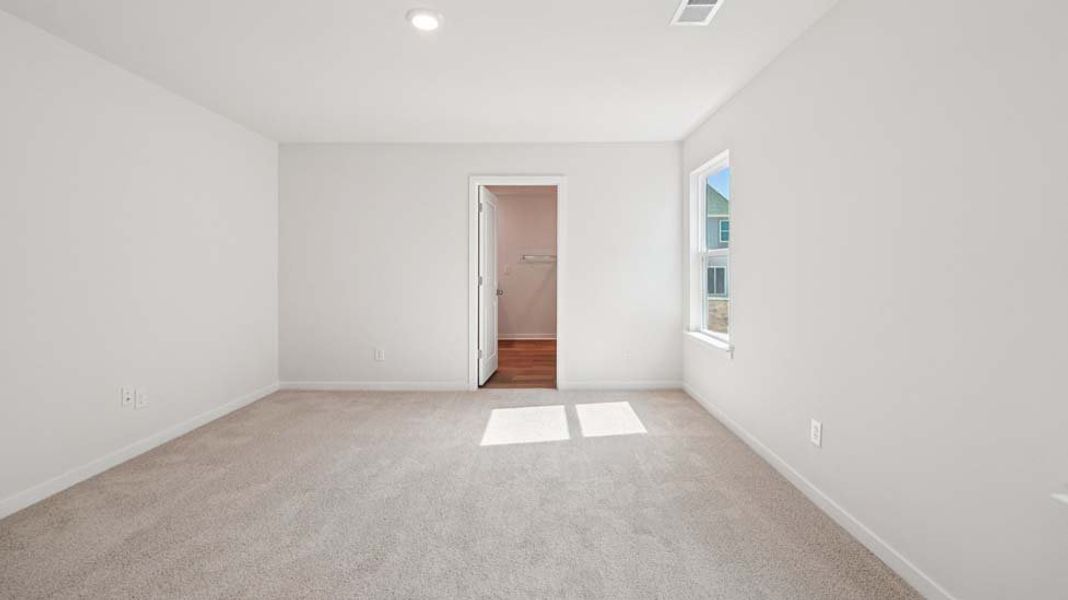 Spacious, unfurnished interior of a new home in Huffman Ridge, Hickory (Image 23).
