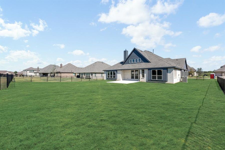 Image 31 of a home in Abe's Landing.