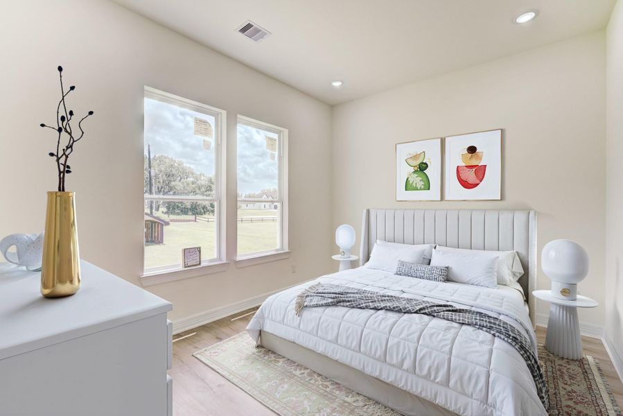 2nd bedroom (virtually staged) 2nd bedroom (virtually staged)