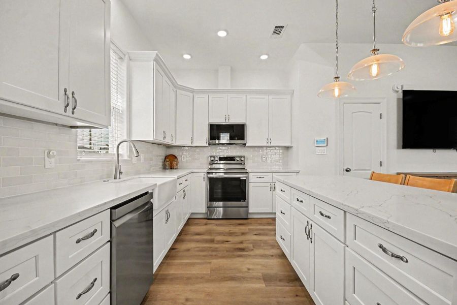 Furnished interior view inside a new home in , Galveston (Image 4).