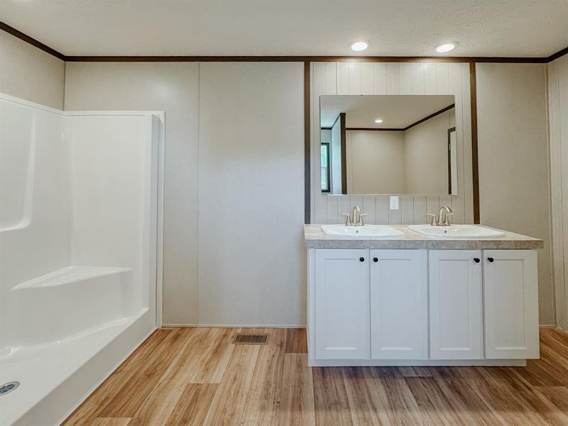 Furnished interior view inside a new home in , Corsicana (Image 7). Furnished interior view inside a new home in , Corsicana (Image 7).