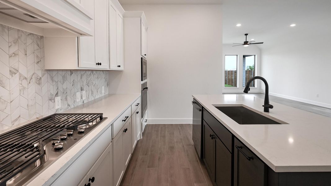Furnished interior view inside a new home in Juniper Springs, Lockhart (Image 9).