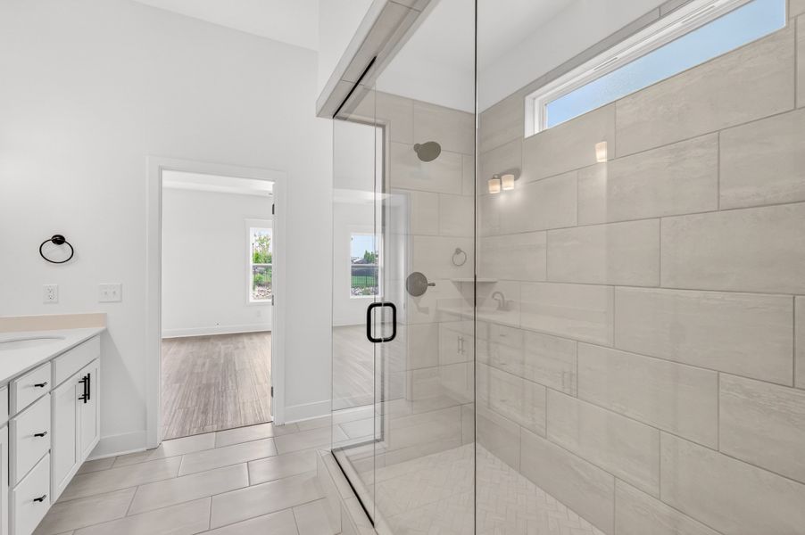 *Photo of example home. Selections and finishes may vary.