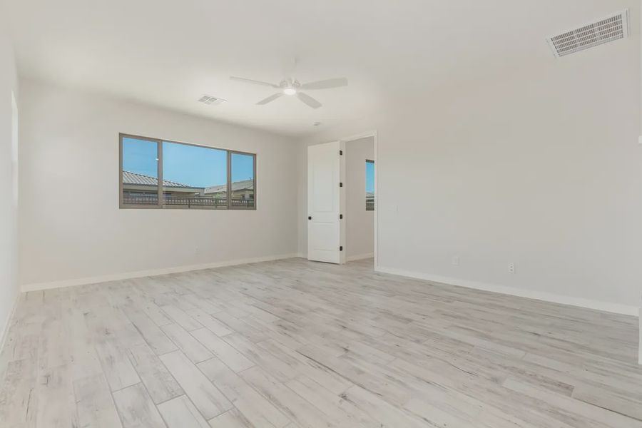 Spacious, unfurnished interior of a new home in Forté at Granite Vista, Waddell (Image 20).