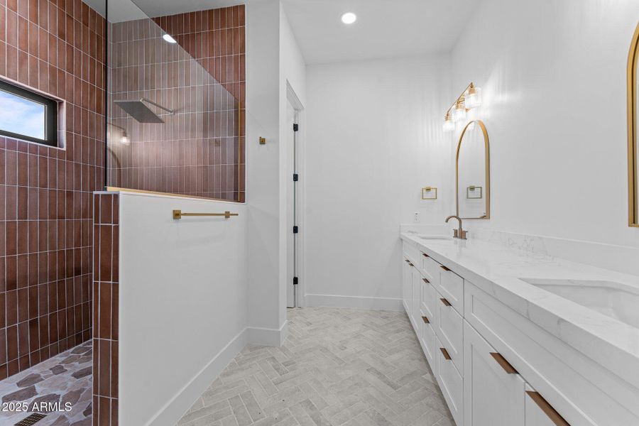 24-web-or-mls-DSC08007 24-web-or-mls-DSC08007