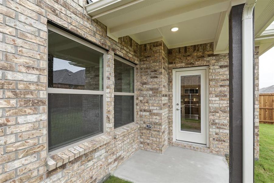 1612GrassyPond_24 1612GrassyPond_24