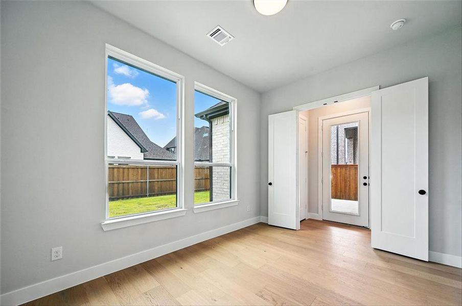 826ShadyOaksDrive226E018 826ShadyOaksDrive226E018