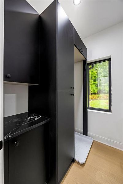 Furnished interior view inside a new home in , Alpharetta (Image 27).