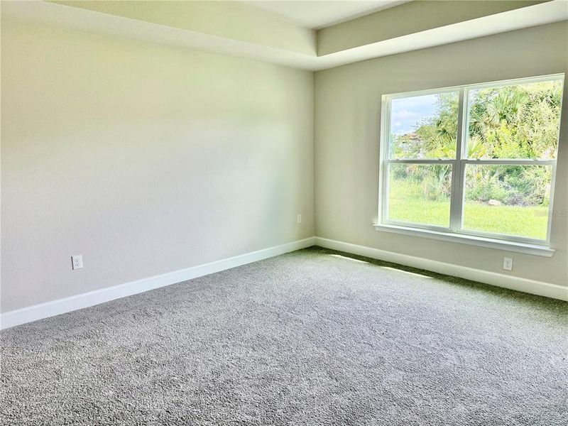 Spacious, unfurnished interior of a new home in South Gulf Cove, Port Charlotte (Image 13).