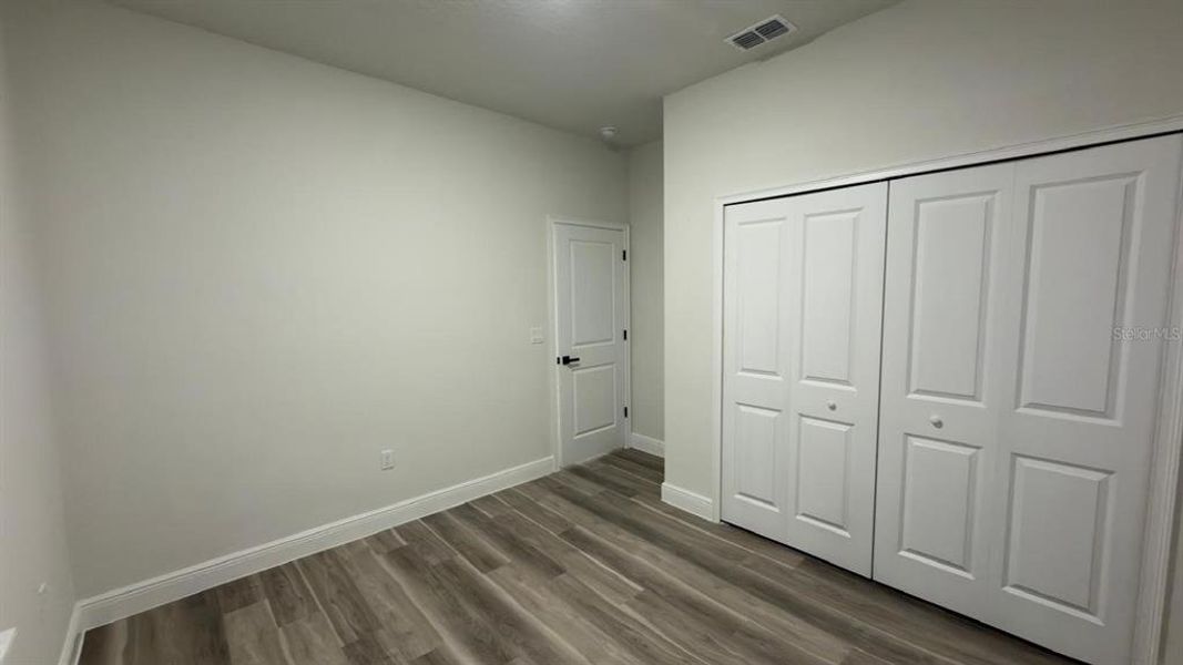 Spacious, unfurnished interior of a new home in , Ocala (Image 24).