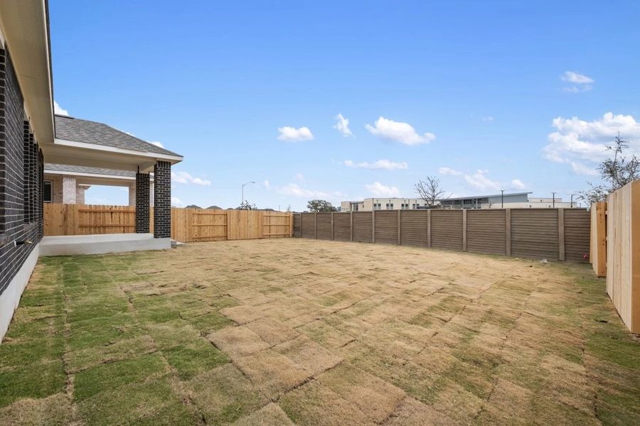Exterior details and patio area of a home in Berry Creek Highlands, Georgetown (Image 31).