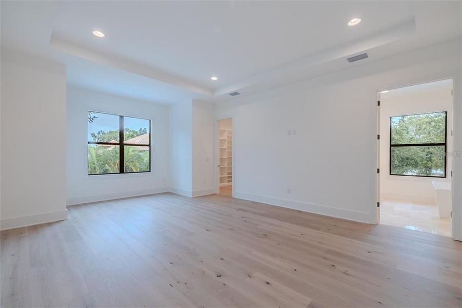 Spacious, unfurnished interior of a new home in , Tampa (Image 40). Spacious, unfurnished interior of a new home in , Tampa (Image 40).