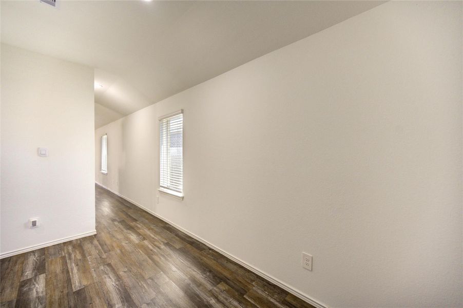 Spacious, unfurnished interior of a new home in Breckenridge Forest, Spring (Image 15).