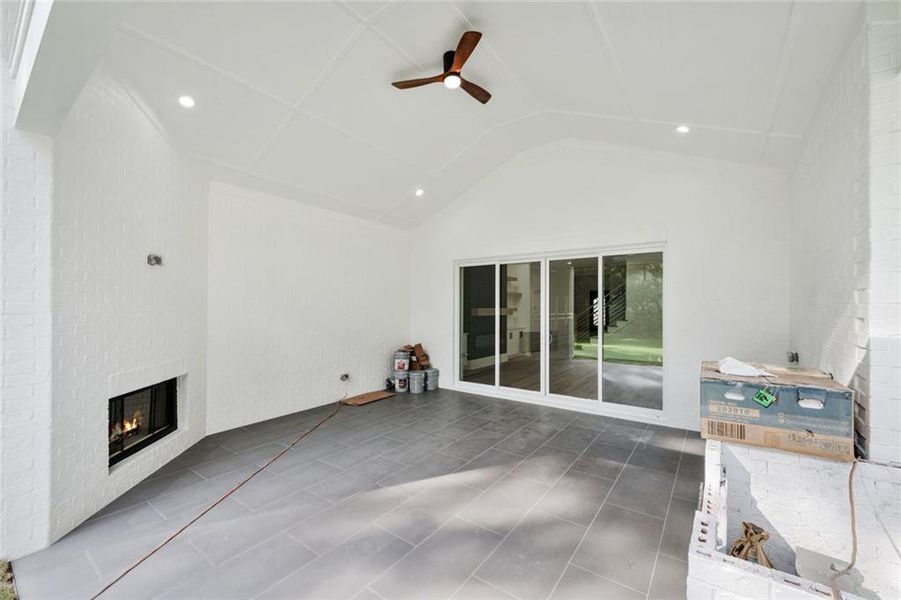 Spacious, unfurnished interior of a new home in , Lawrenceville (Image 57).
