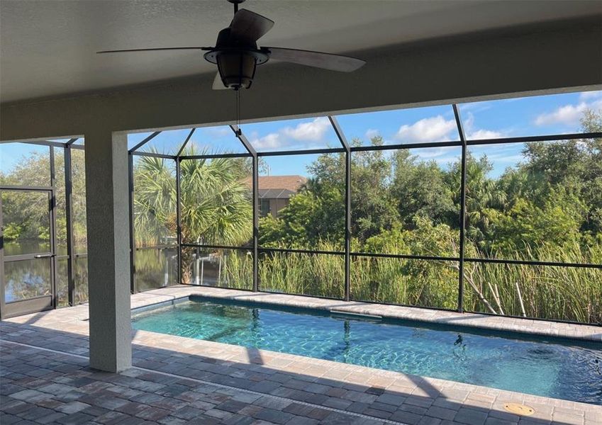 Exterior details and patio area of a home in , Port Charlotte (Image 2).