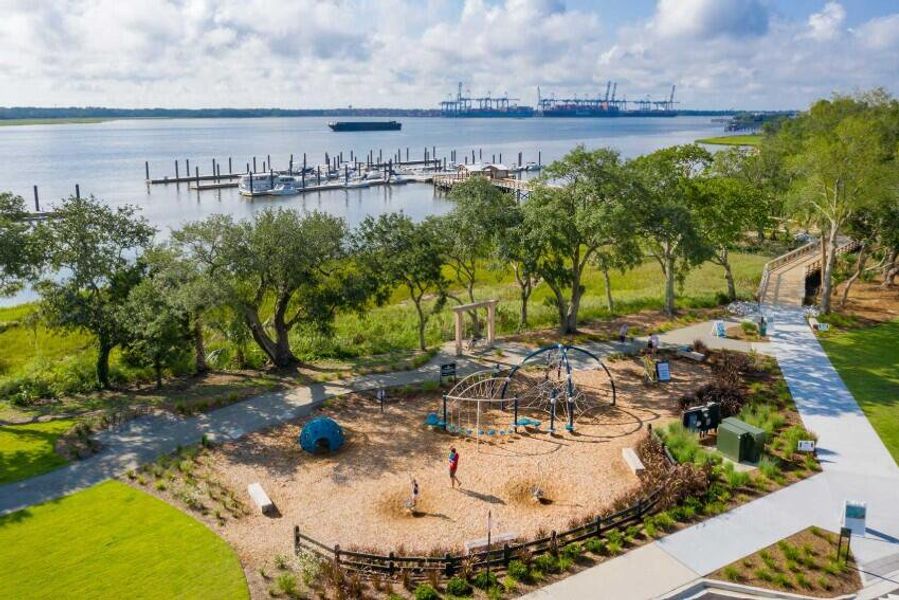 Community amenities in , Charleston (Image 25).