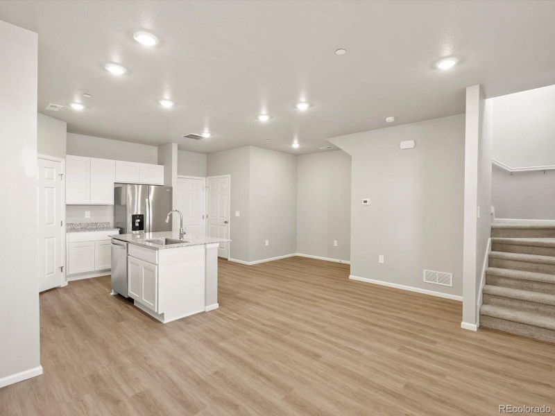 Spacious, unfurnished interior of a new home in , Windsor (Image 13).