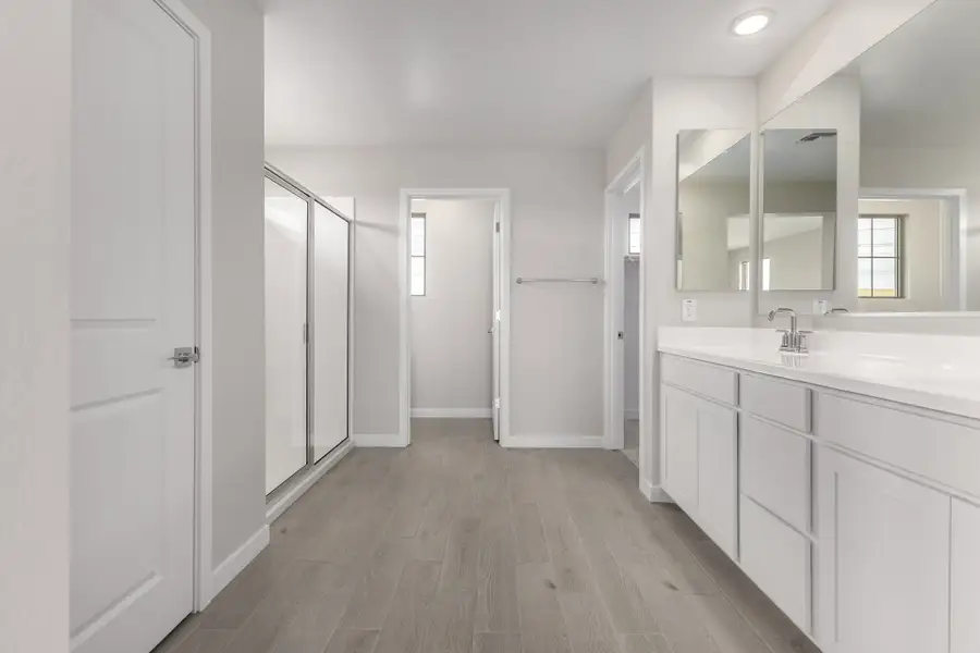 Furnished interior view inside a new home in Bentridge, Buckeye (Image 4). Furnished interior view inside a new home in Bentridge, Buckeye (Image 4).