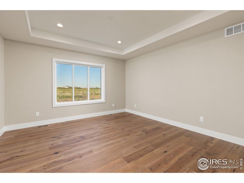 Spacious, unfurnished interior of a new home in , Nunn (Image 25).