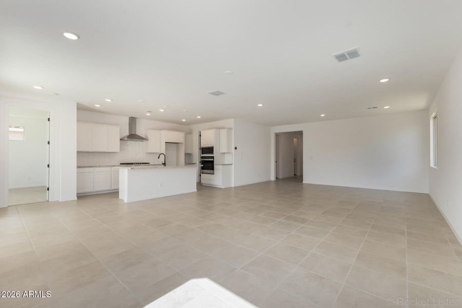 PHX_TylerRanch_Lot2041_Cobalt_24221_Grea