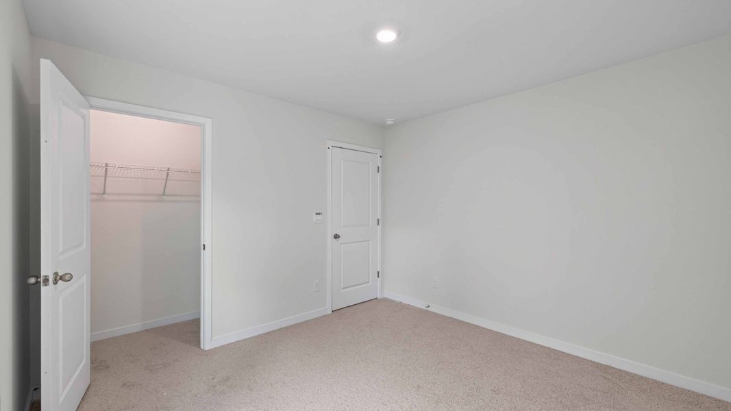 Spacious, unfurnished interior of a new home in Huffman Ridge, Hickory (Image 25).