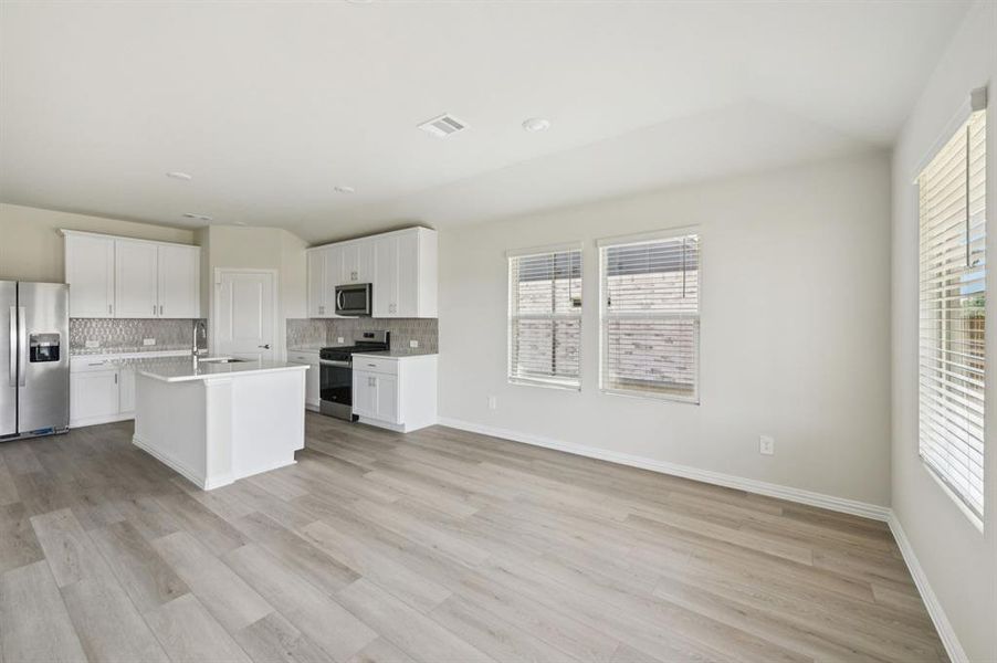 Photo is not of the actual home, but is an inspirational photo of builder’s model home and may depict options, furnishings, and/or decorator features that are not included.