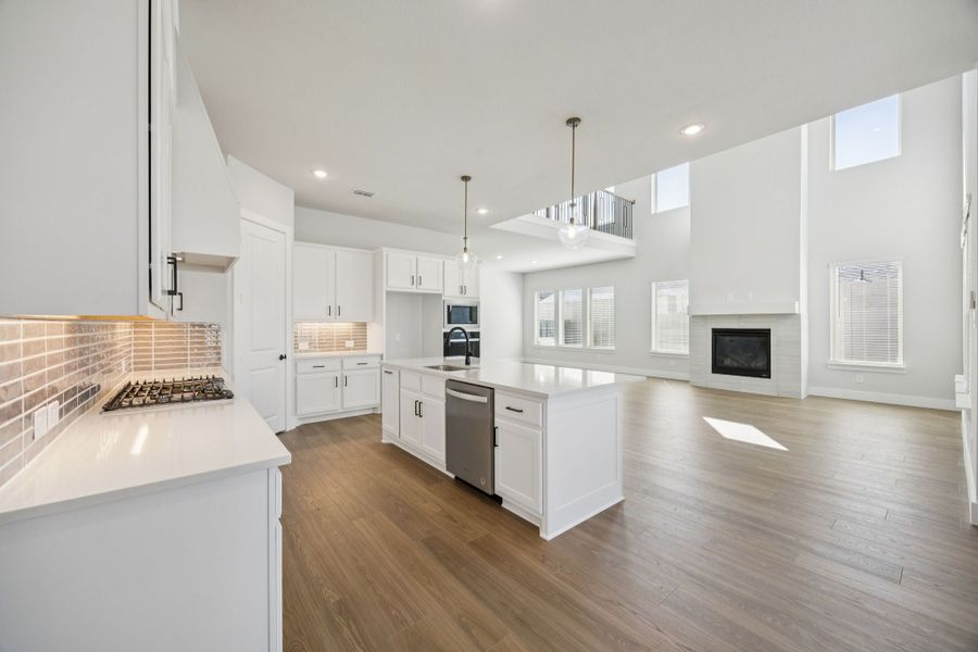 Furnished interior view inside a new home in Painted Tree Lakeside, McKinney (Image 9).