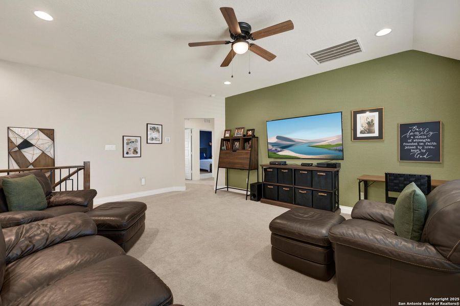 Furnished interior view inside a new home in , New Braunfels (Image 16).