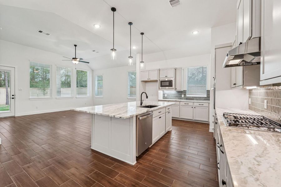 Furnished interior view inside a new home in Kresston, Montgomery (Image 9).