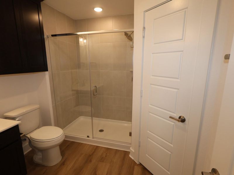 Furnished interior view inside a new home in Lago Mar, Santa Fe (Image 6).