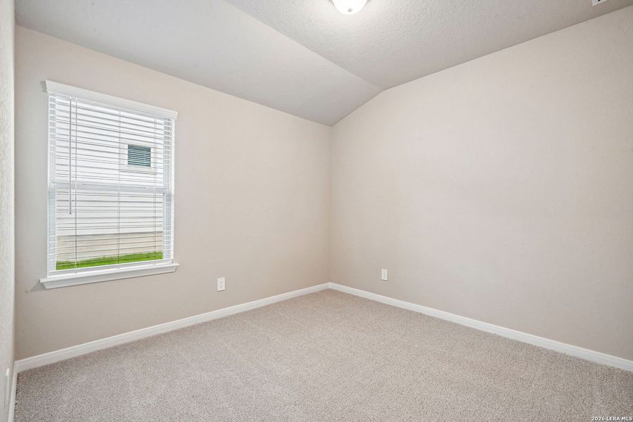 Spacious, unfurnished interior of a new home in Royal Crest, San Antonio (Image 20).
